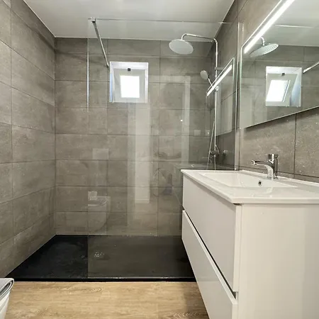 Town 2 By Homing Apartment *