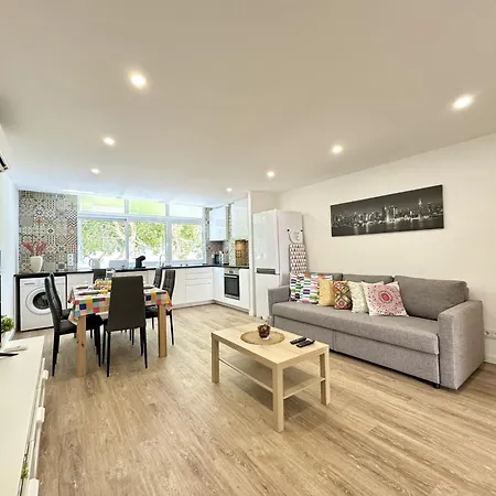 Town 2 By Homing 아파트 포티마오