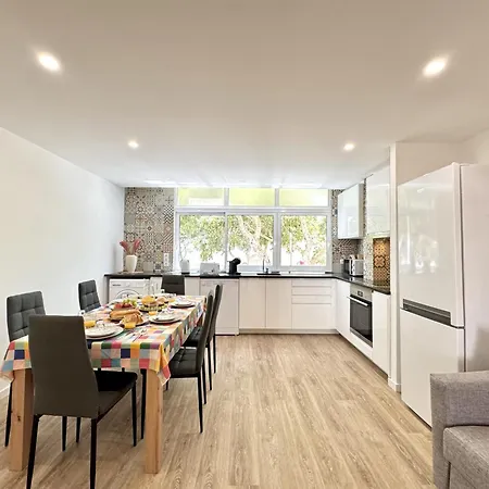 Apartment Town 2 By Homing *
