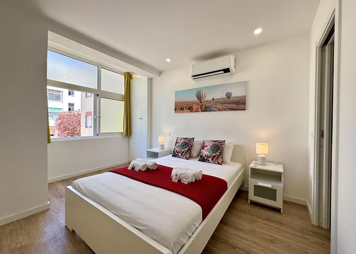 Town 2 By Homing Portimão